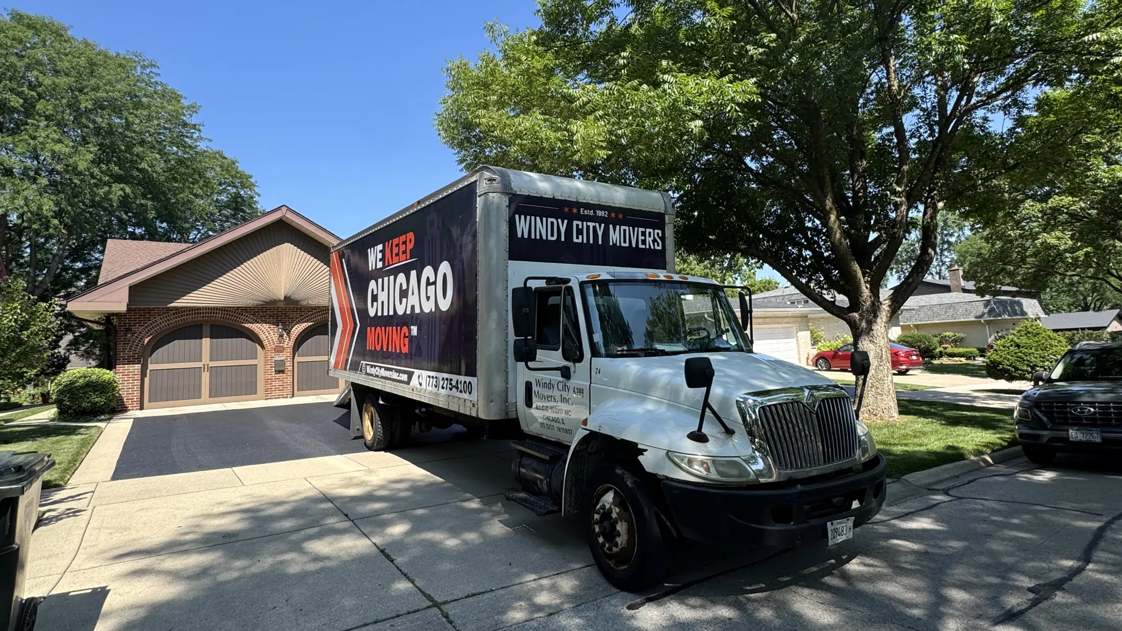 Windy City Movers crew on a residential move in Elmhurst, Illinois