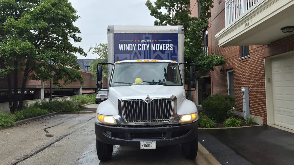 Professional movers serving Glenview, Illinois since 1982