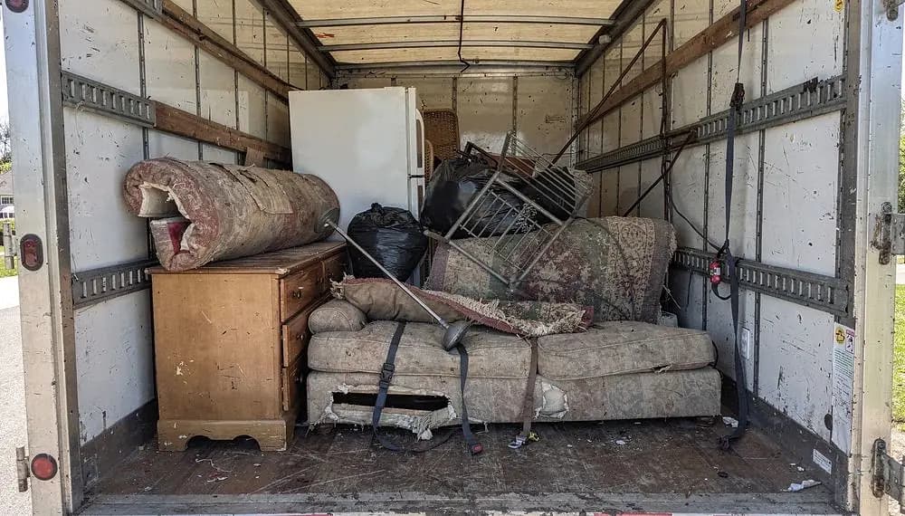 General junk removal completed by Windy City Movers in Chicago