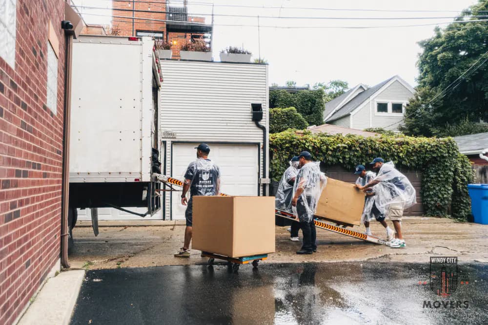 A large appliance move completed by Windy City Movers in the Chicago area