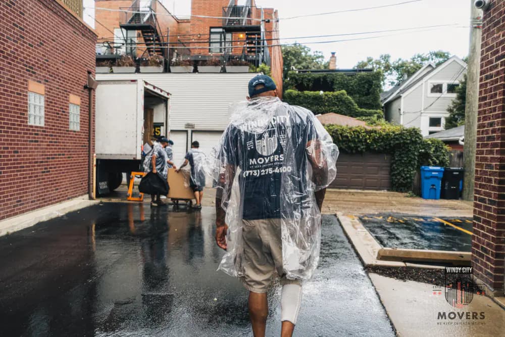 Professional loading and unloading service in Chicago
