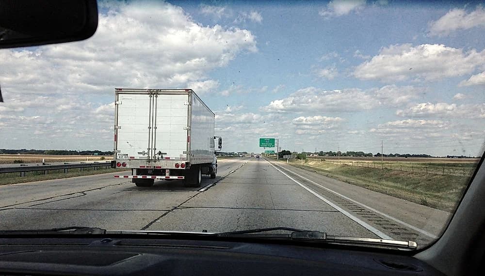 Long-distance piano moving crew at work in the Chicago area