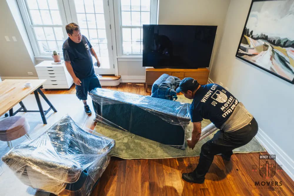 Senior citizen movers in Chicago