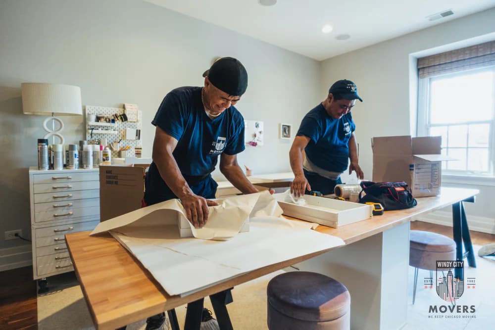 White glove moving service team in Chicago
